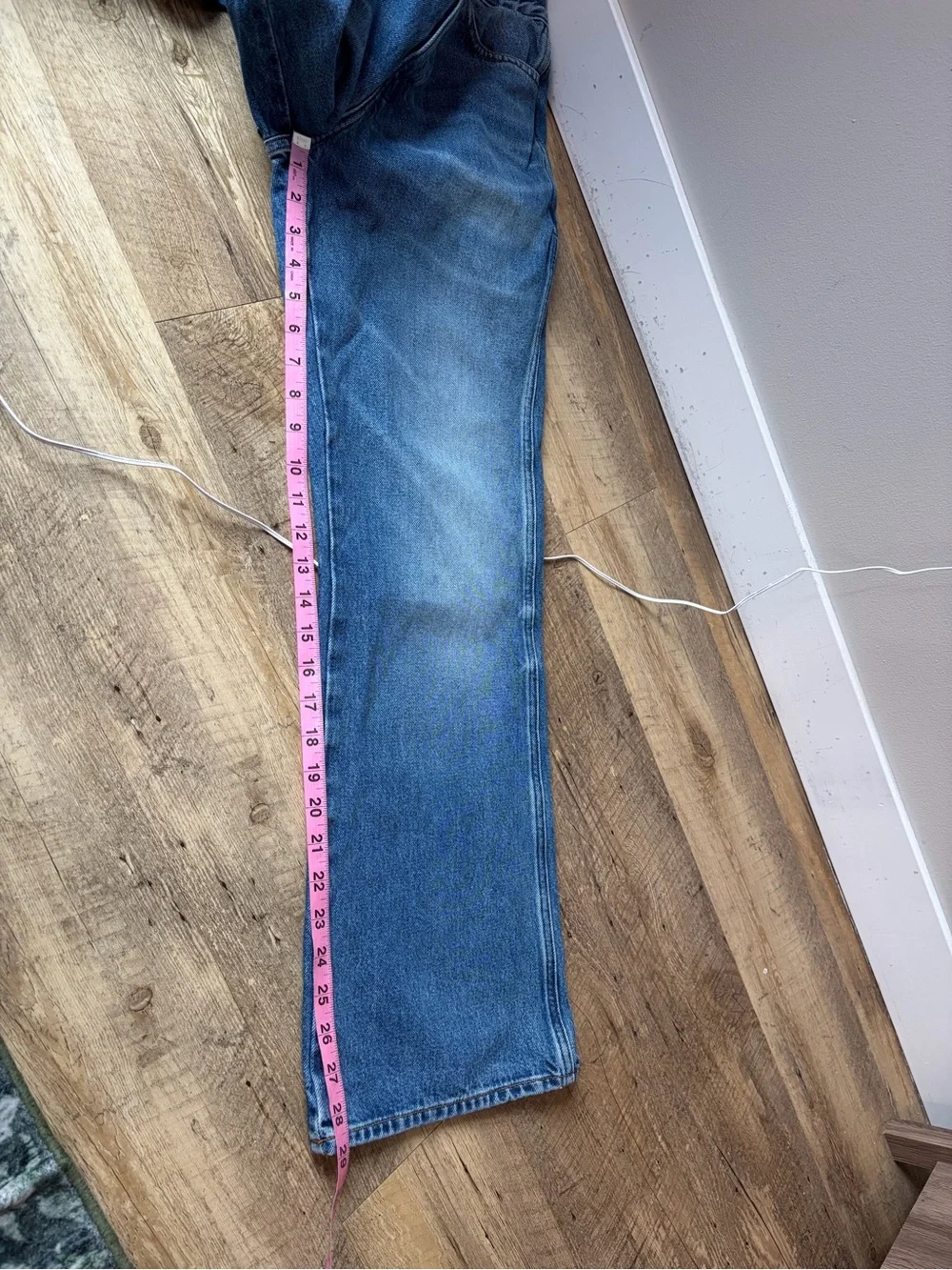 J. Crew Men’s Bootcut Jeans in Vintage Medium Wash W32 L30